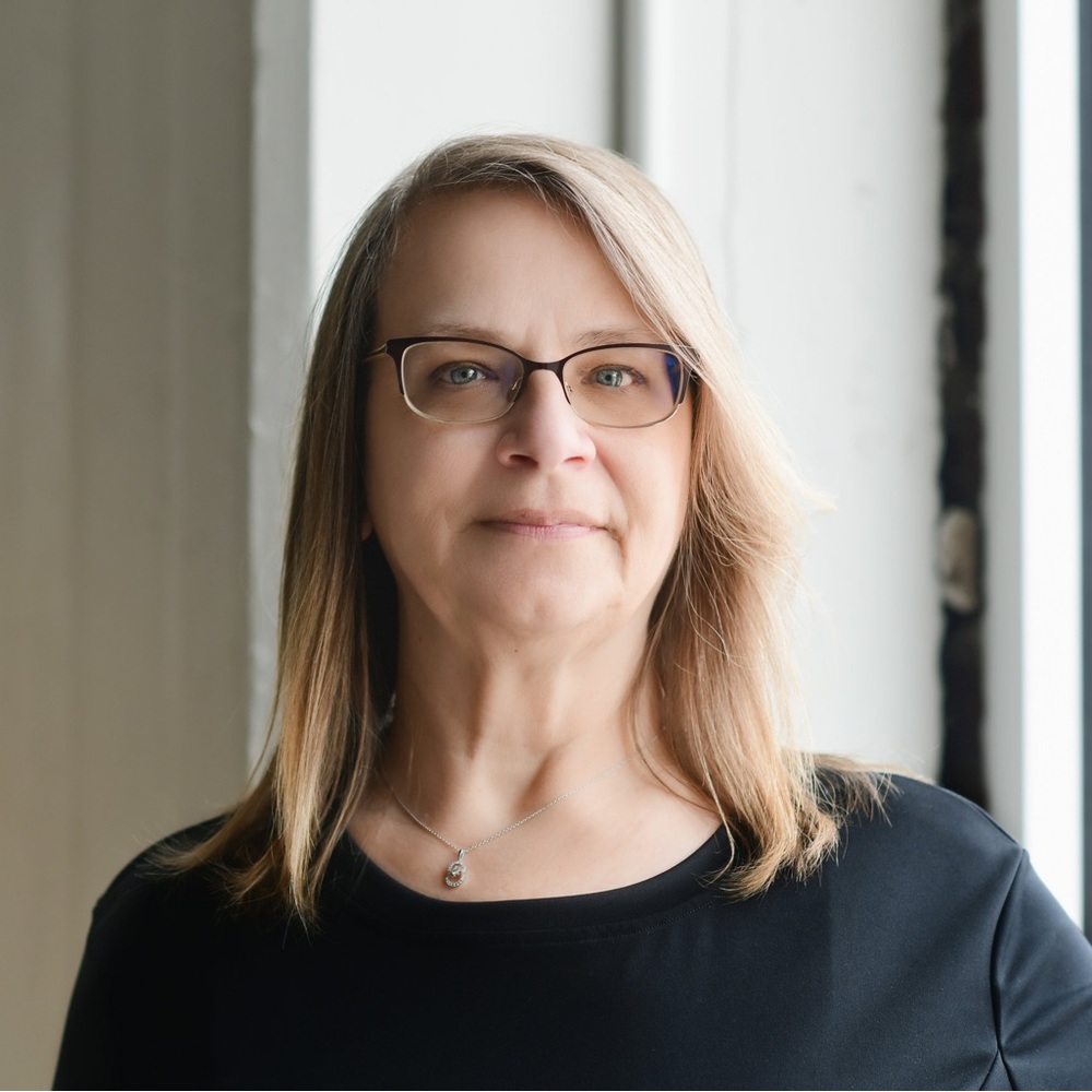 Meet your Posher, Laura